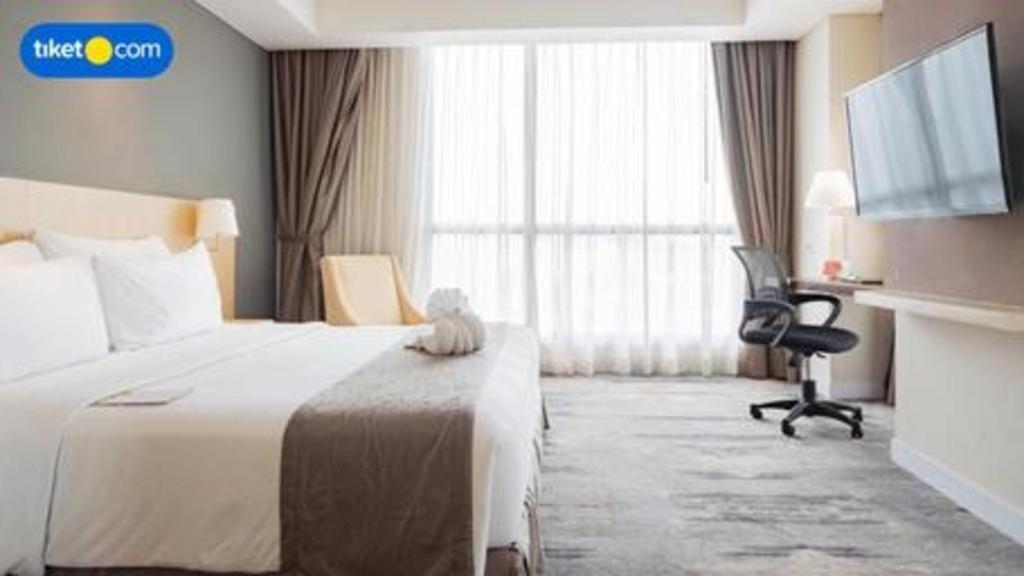 Hotel Grandhika Pemuda Семаранг Экстерьер фото