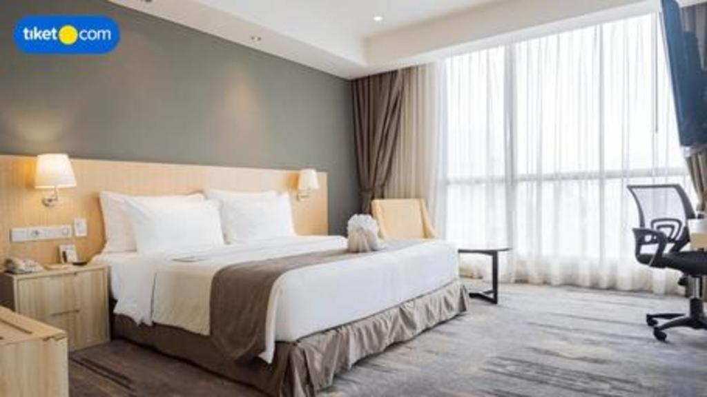 Hotel Grandhika Pemuda Семаранг Экстерьер фото