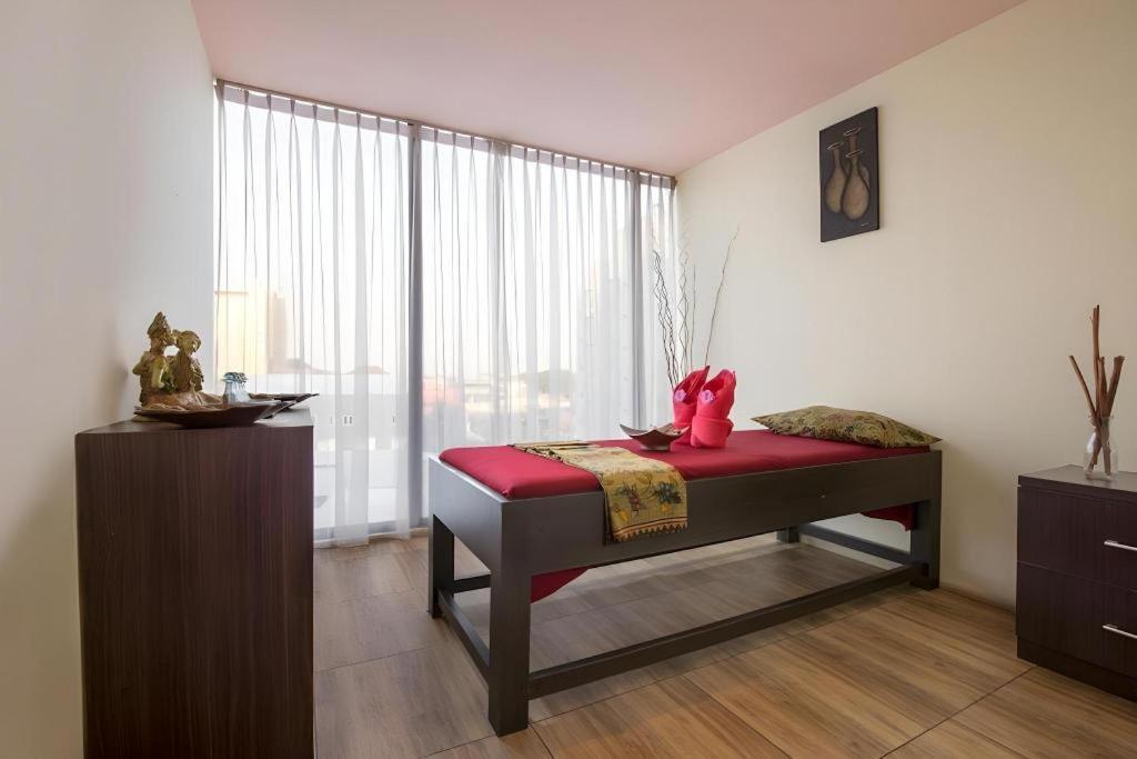 Hotel Grandhika Pemuda Семаранг Экстерьер фото